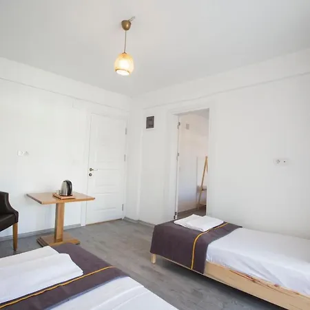Surla Hotel Hotel *